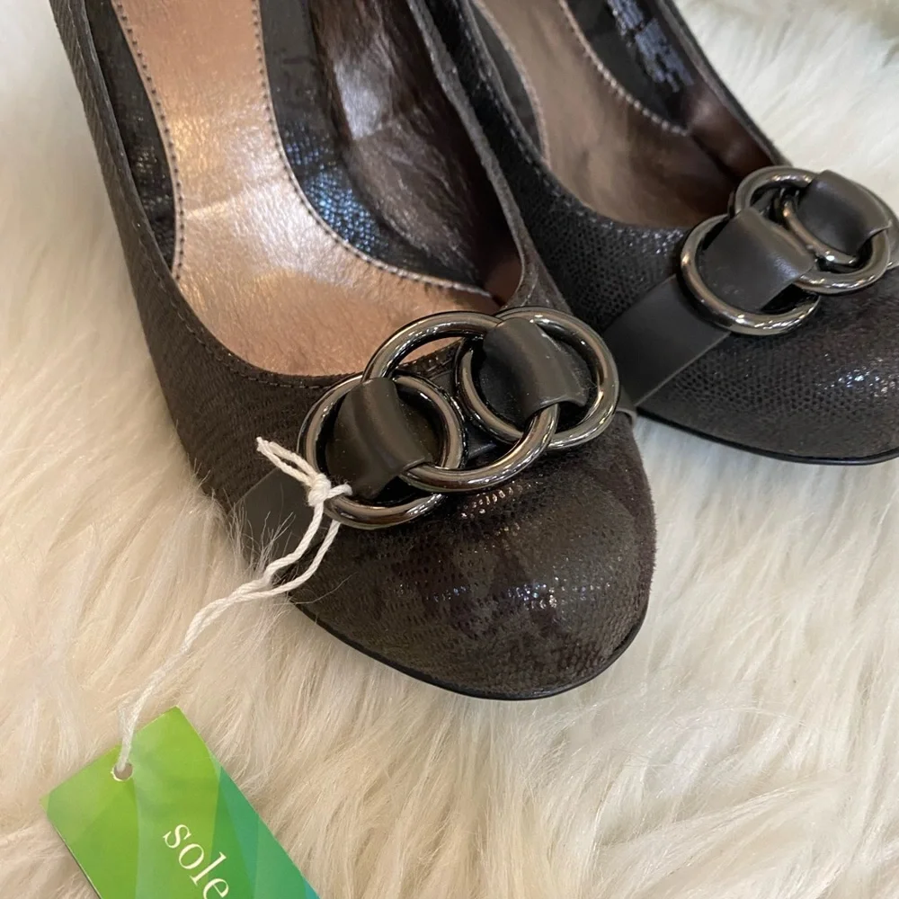 Solesenseability Pumps NWT - Picture 5 of 7
